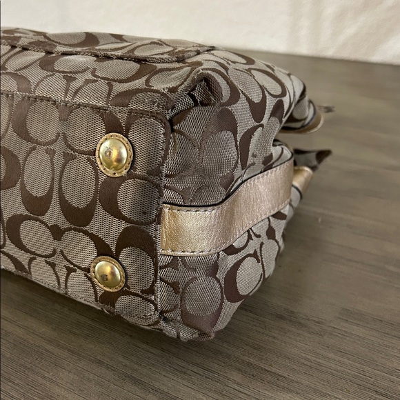 Coach Penelope Signature Large Tote Bag F14692 - Picture 6 of 12